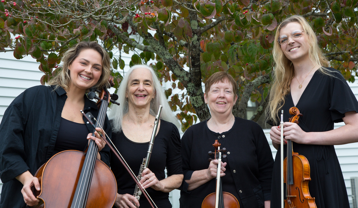 Seascapes Quartet photo FINAL 2023-10-15 CROPPED (1)